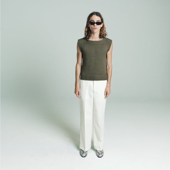 Second Layer Life Saver Vest in Olive - Picture 3 of 9